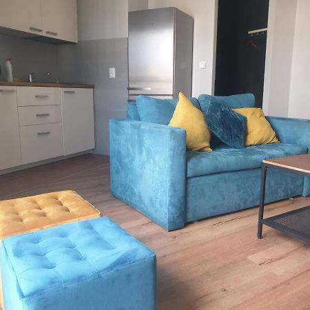 Апартаменти Loft Aprtament Піла Екстер'єр фото